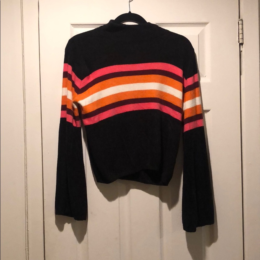 Bell sleeved sweater